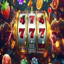 Pengguna memeriksa deposit dari ponsel